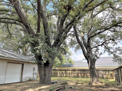 5934 Green Falls Dr, Houston, TX 77088 - photo 6