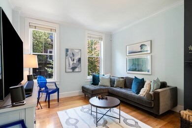 11 Cumston St, Boston, MA 02118 - photo 6