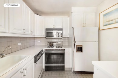 157 E 74th St unit 9B, New York, NY 10021 - photo 5