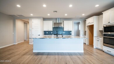 20870 E Sparrow Dr-15