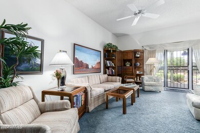 10717 W Wheatridge Dr, Sun City, AZ 85373 - photo 2