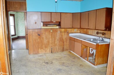 502 S Main St, Clarion, IA 50525 - photo 6