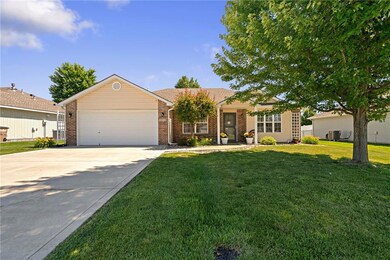 1015 Seminole Ct, Raymore, MO 64083 - photo 4