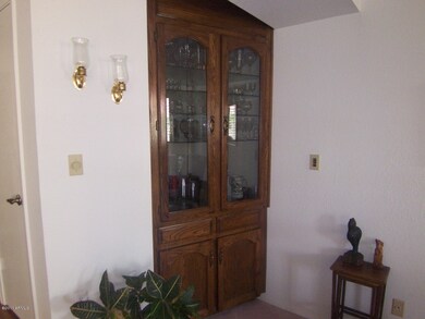 Built In Hutch