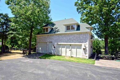 Detached Garage/Workshop with upstairs Efficiency 