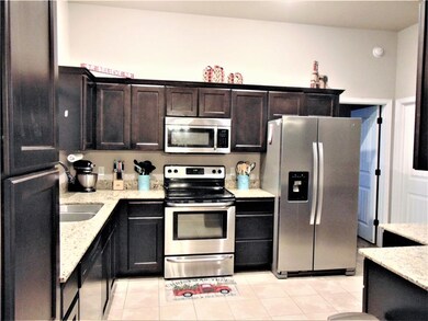 916 White Oak St, Elkins, AR 72727 - photo 4