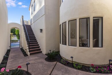 4543 N 52nd Place, Phoenix, AZ 85018 - photo 6