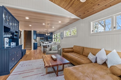 N1821 Oakland Rd, Lake Geneva, WI 53147 - photo 3