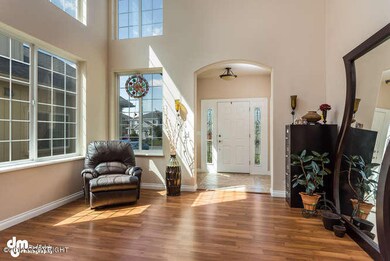 11334 Tulin Park Loop-small-021-Living R
