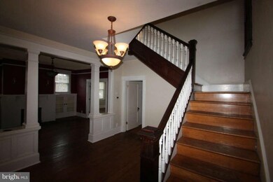 802 E Piedmont St, Culpeper, VA 22701 - photo 2