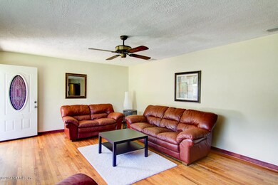 2446 Hirsch Ave, Jacksonville, FL 32216 - photo 4