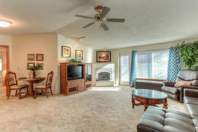 3415 Cheyenne Dr, Grants Pass, OR 97527 - photo 4