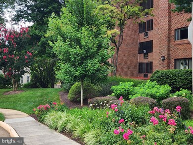 11500 Fairway Dr unit 205, Reston, VA 20190 - photo 5