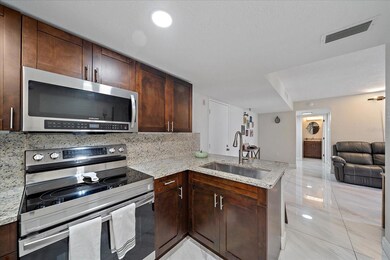 Wanamaker House unit 305, Port Charlotte, FL 33952 - photo 7