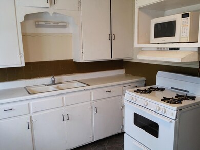 kitchen alt