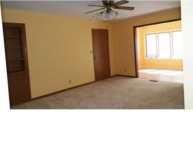 Family room/dining room open to kitchen