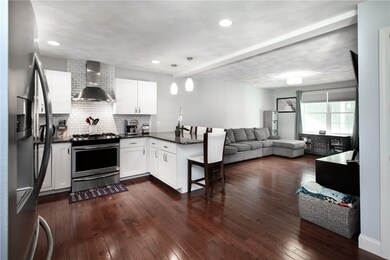 83 Clark St, Cumberland, RI 02864 - photo 4