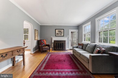 7506 Alfred Dr, Silver Spring, MD 20910 - photo 6