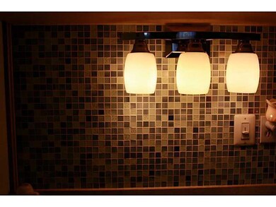 121 Priscilla Rd, Woonsocket, RI 02895 - photo 6