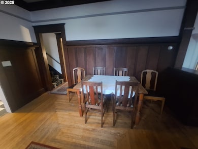 175 S 6th St, Reedsport, OR 97467 - photo 6