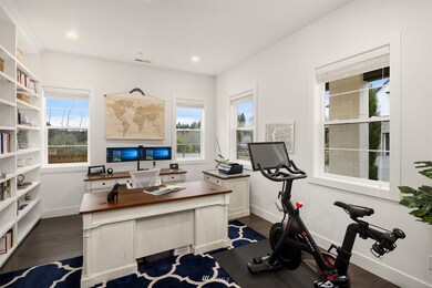 8711 NE Winslow Grove Ct, Bainbridge Island, WA 98110 - photo 4