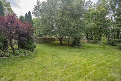 5714 Oakview St, Shawnee, KS 66216 - photo 4