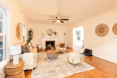 435 Olive Ave, Modesto, CA 95350 - photo 6