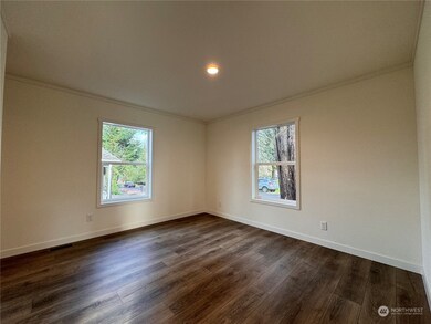 401 NW Fir St, Winlock, WA 98596 - photo 5