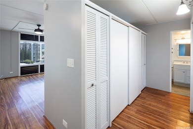 The Sandalwood unit 1001, Honolulu, HI 96814 - photo 4