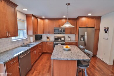 822 S Fork Dr, Easton, PA 18040 - photo 4