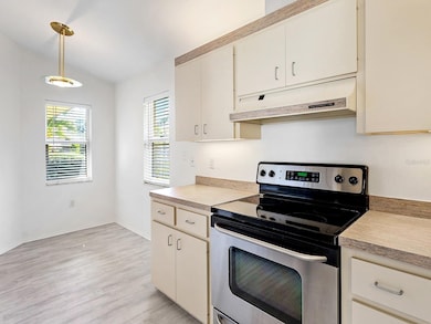 220 Chartley Ct N, Sarasota, FL 34232 - photo 7