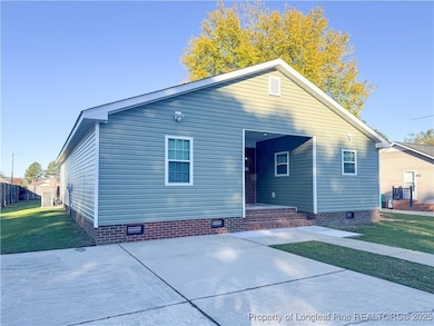 3601 Cliffridge Dr, Lumberton, NC 28358 - photo 3