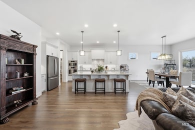 5645 E Foxgrove Dr, Boise, ID 83716 - photo 6