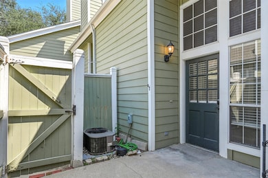 6220 Bentwood Trail unit 804, Dallas, TX 75252 - photo 4