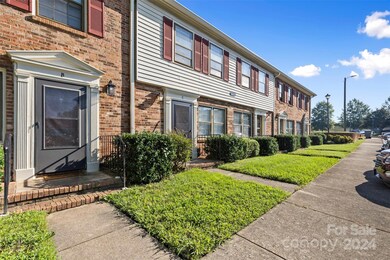 1231 Archdale Dr unit C, Charlotte, NC 28217 - photo 2
