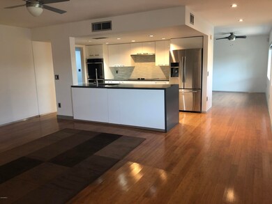 Living/Kitchen