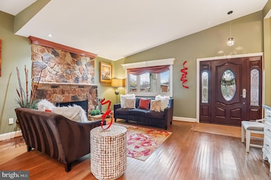 4200 19th St NE, Washington, DC 20018 - photo 2