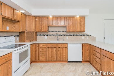 3_Kitchen-Dining Area-3