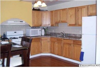 125 Taylor Ave S, Neptune, NJ 07753 - photo 4