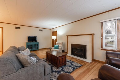 1163 S 3rd St-25