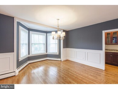 310 N Wayne Ave, Wayne, PA 19087 - photo 5