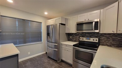 2003 Granada Dr unit E4, Coconut Creek, FL 33066 - photo 7