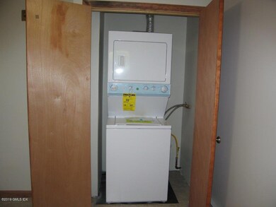 35 Cos Cob Ave unit Rear, Cos Cob, CT 06807 - photo 4