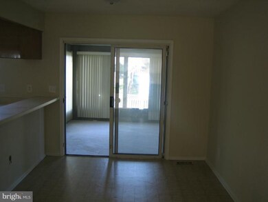 7912 Jody Knoll Rd, Windsor Mill, MD 21244 - photo 6