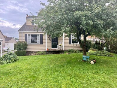 600 Idora Ln, Struthers, OH 44471 - photo 2