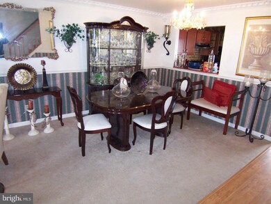 717 Saint Peters Ct, Edgewood, MD 21040 - photo 5