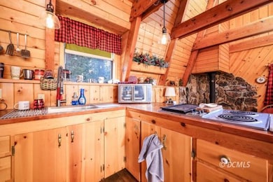 Solid Wood Cabinets