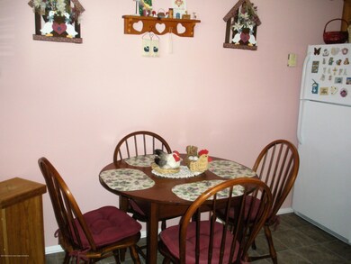 Eat in Kitchen