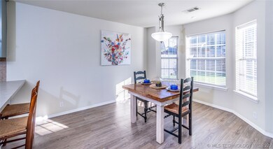 1909 E Queens St, Broken Arrow, OK 74012 - photo 6