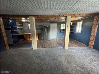 207 Walnut St, New Haven, WV 25265 - photo 7